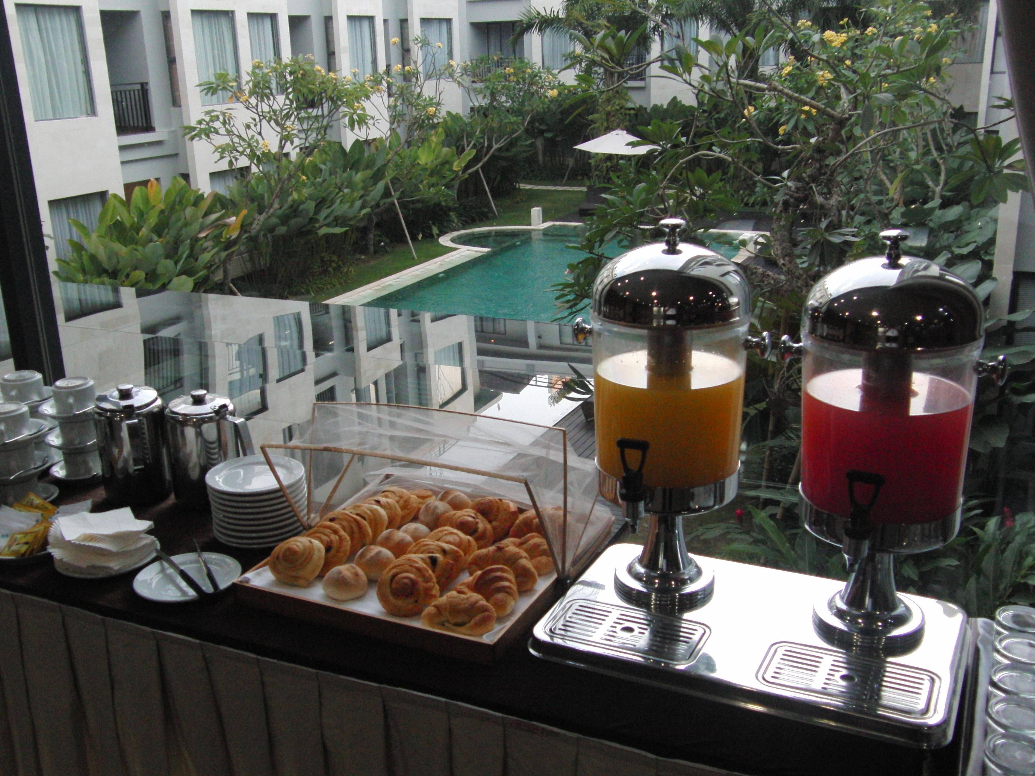 Umalas Hotel & Residence Seminyak Eksteriør billede